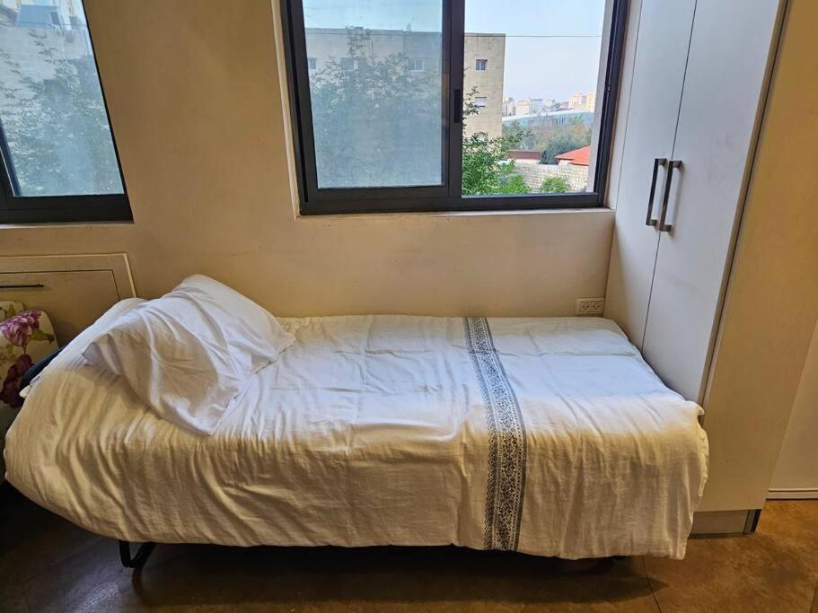 Golden Key Appartement Jeruzalem Buitenkant foto